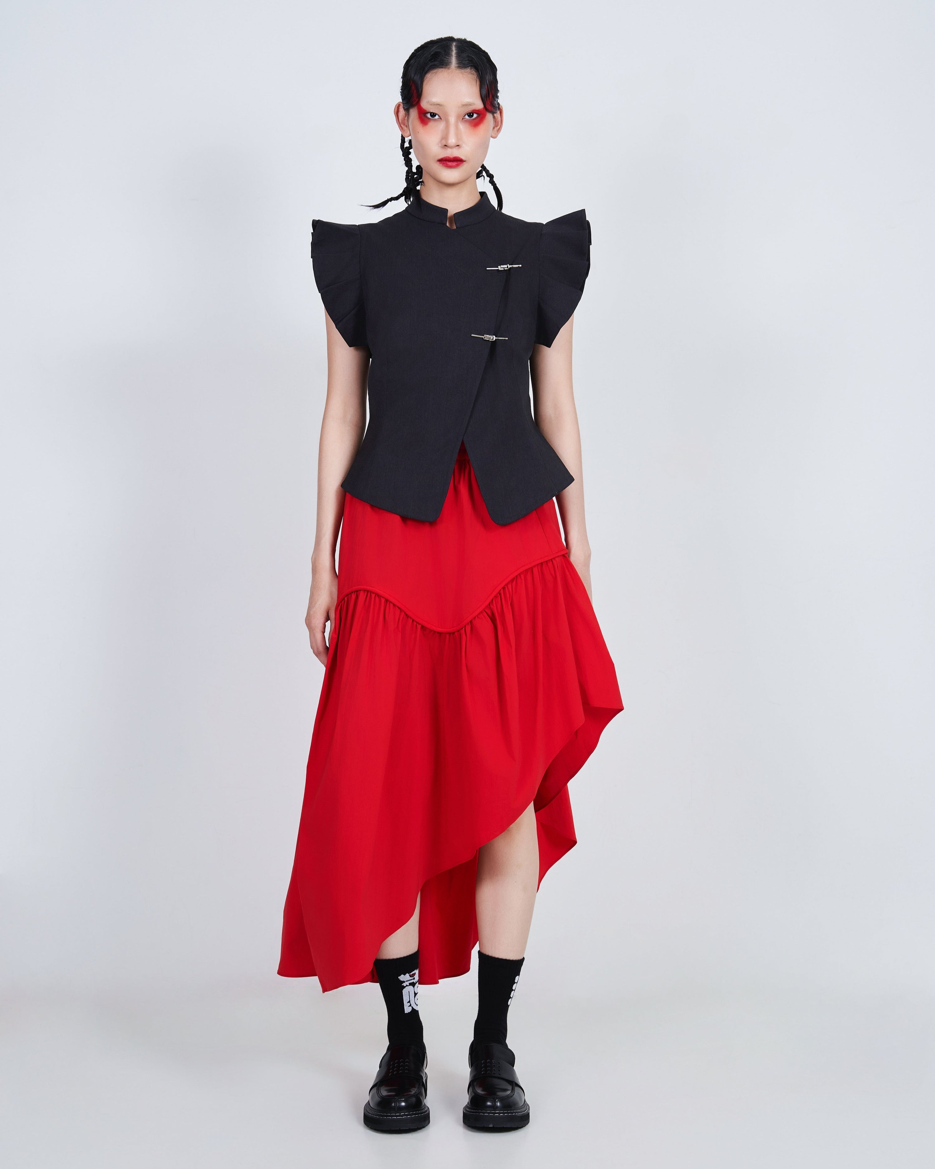 NOIZ N4SK2 High-Waisted Wavy Asymmetrical Skirt