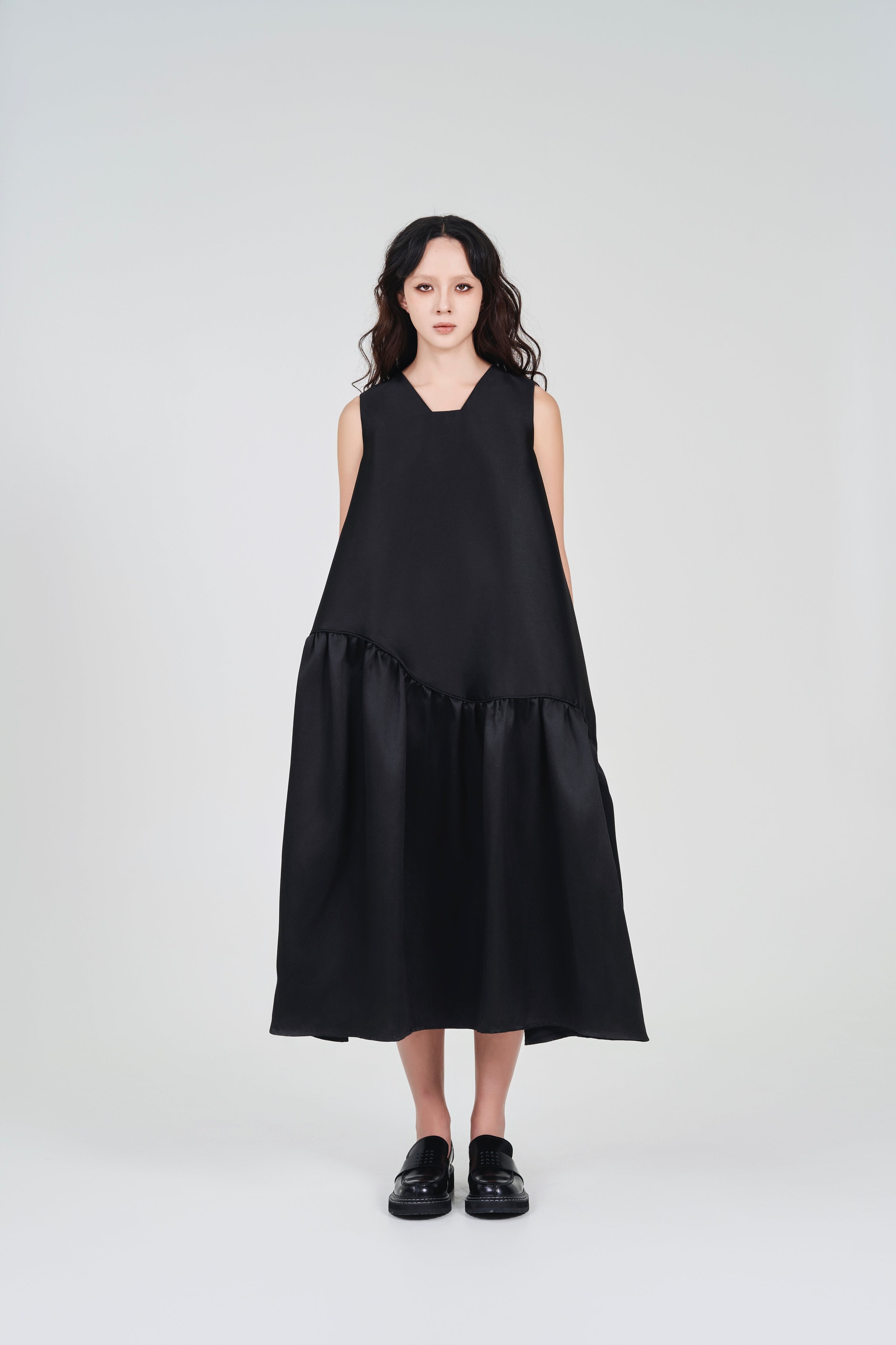 NOIZ N3DR1 Wavy Puffy Dress